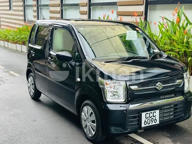 Suzuki Wagon R Fx 2025 photo 3