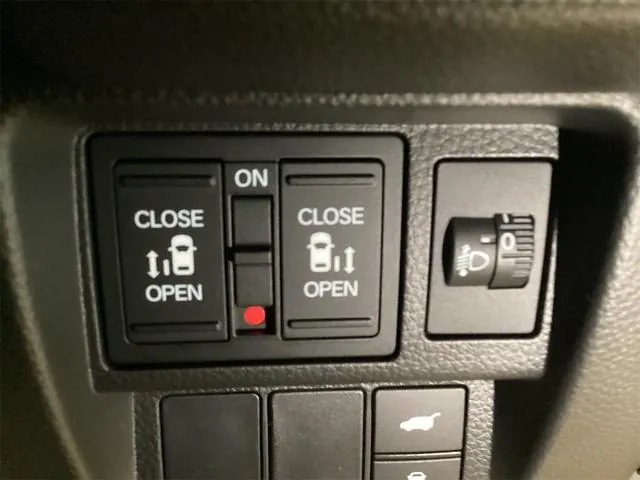 Honda Stepwagon 2026 photo 4