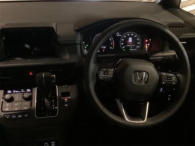 Honda Stepwagon 2026 photo 2
