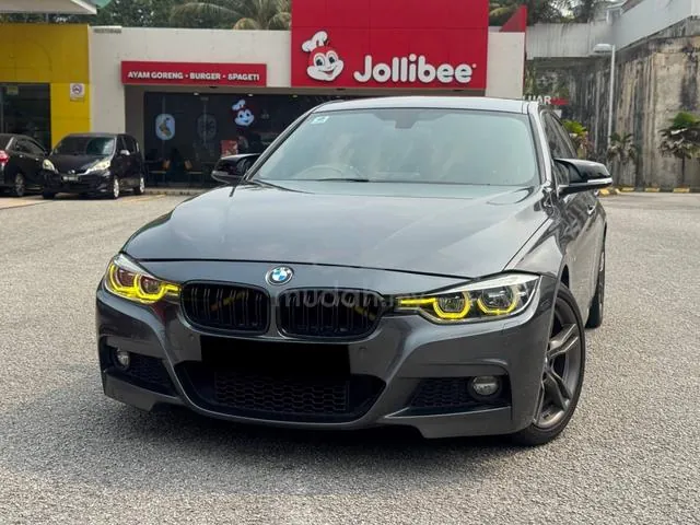 BMW 320I