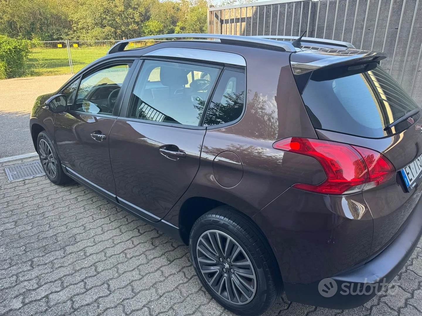 Peugeot 2008 2015 photo 2