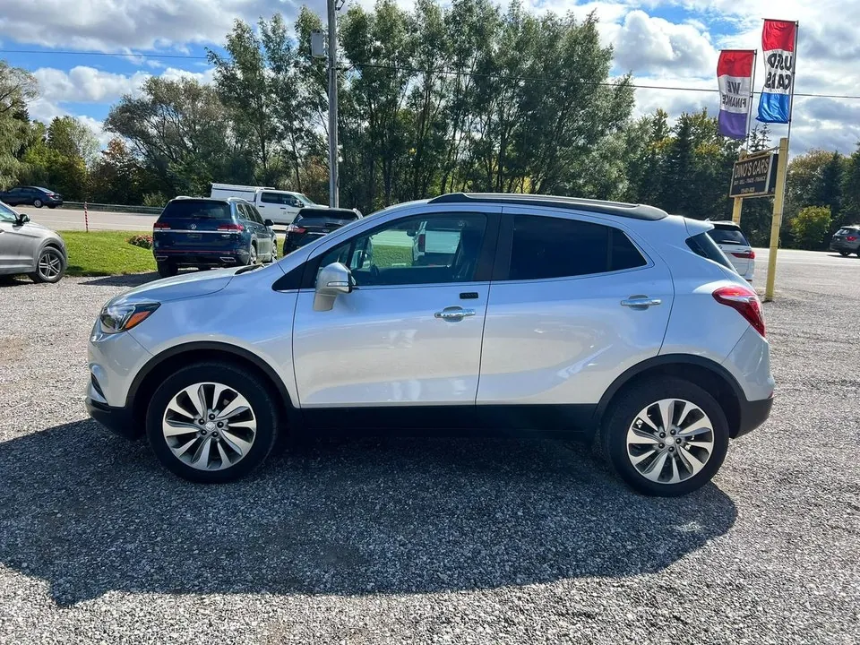 Buick Encore 2017 photo 2