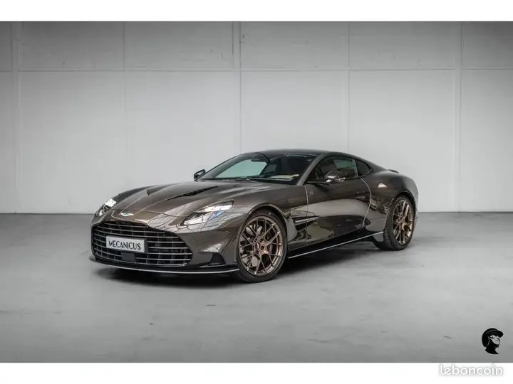 Aston Martin Vanquish