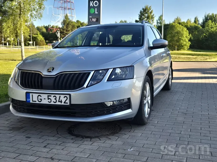 Skoda Octavia 2018 photo 3