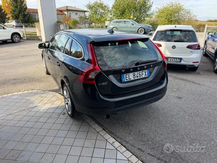 Volvo V60 2012 photo 4