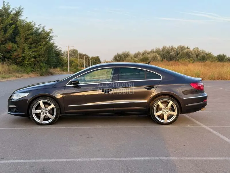Volkswagen Passat Cc 2011 photo 3