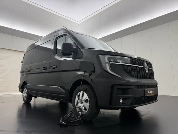 Renault Master 2026 photo 3