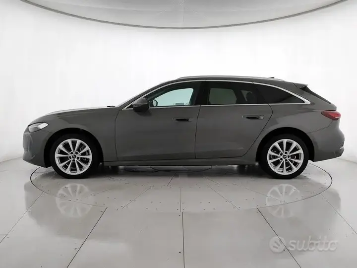 Audi A5 Avant 2025 photo 3