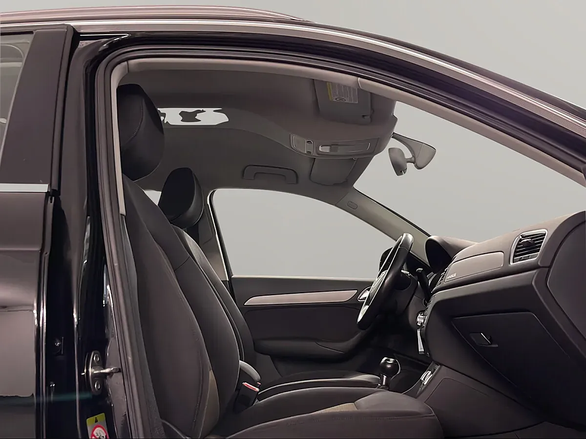 Audi Q3 2014 photo 3