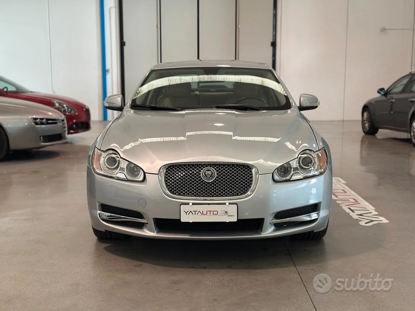Jaguar Xf 2009 photo 2