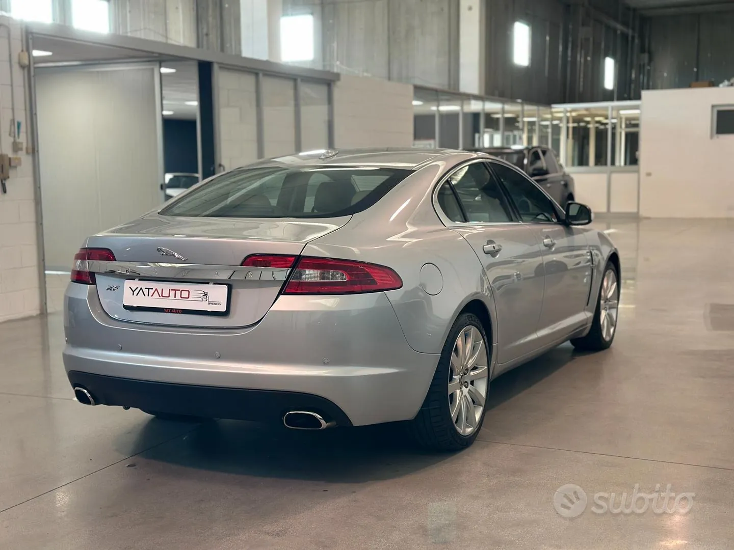 Jaguar Xf 2009 photo 4