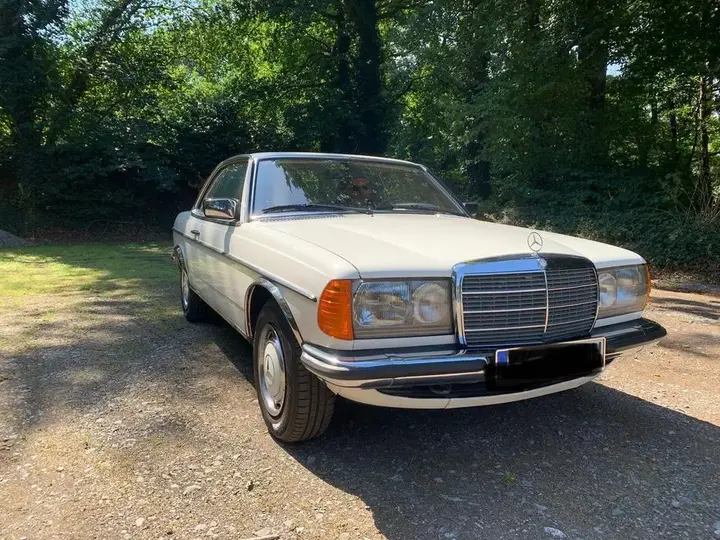 Mercedes-Benz C280