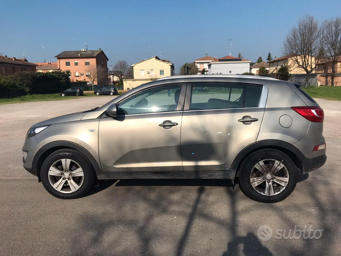 Kia Sportage 2012 photo 2