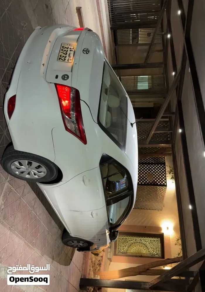 Toyota Yaris 2016 photo 4