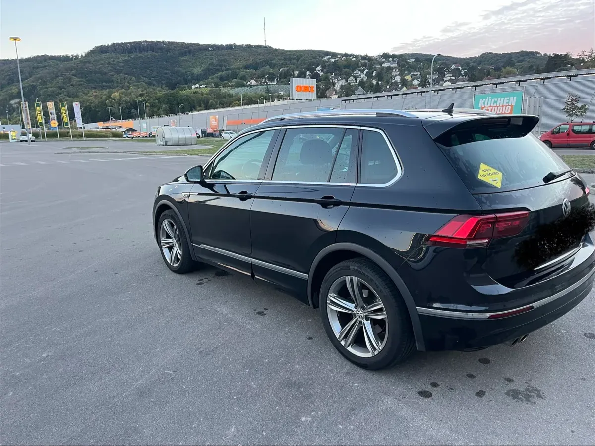 Volkswagen Tiguan 2019 photo 2