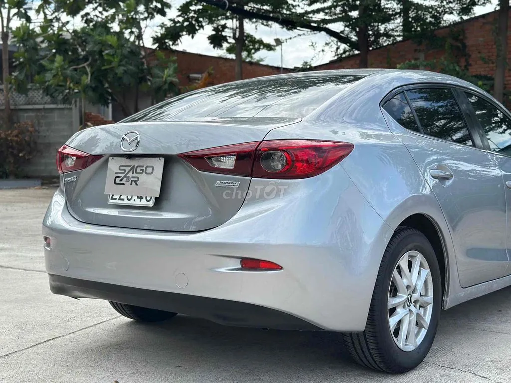 Mazda 3 2016 photo 5