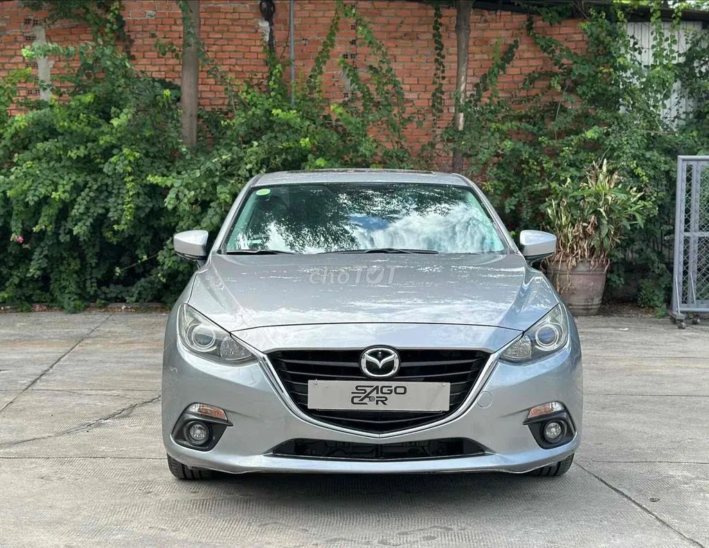 Mazda 3 2016 photo 2