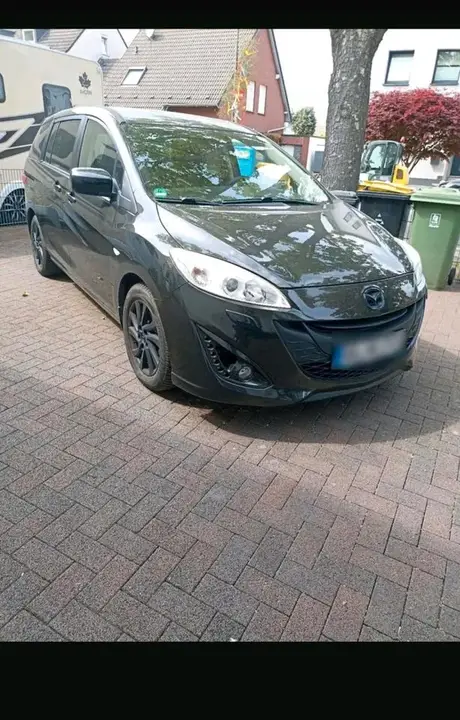 Mazda 5