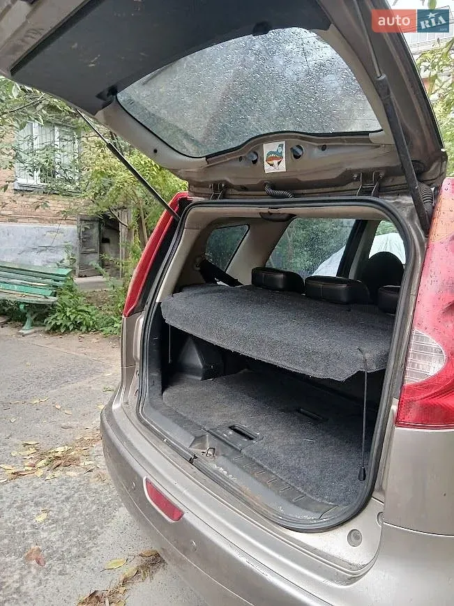 Nissan Note 2007 photo 4
