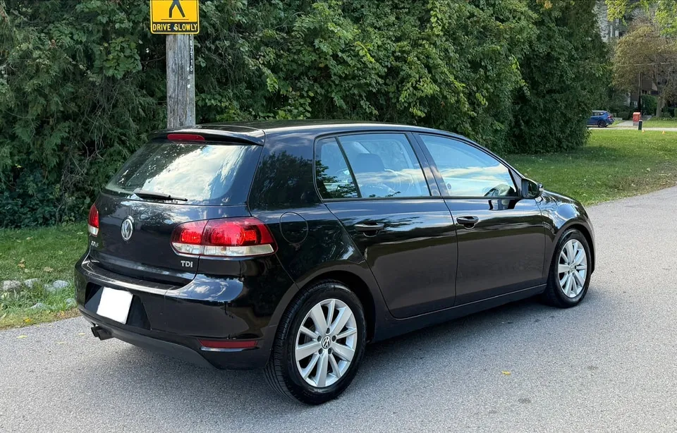 Volkswagen Golf 2012 photo 5