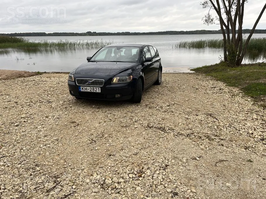 Volvo V50