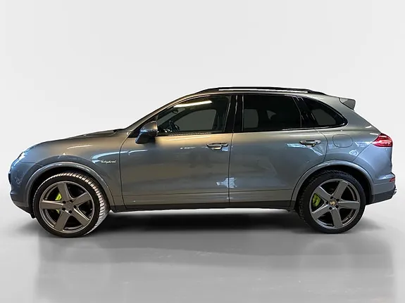 Porsche Cayenne S 2015 photo 4