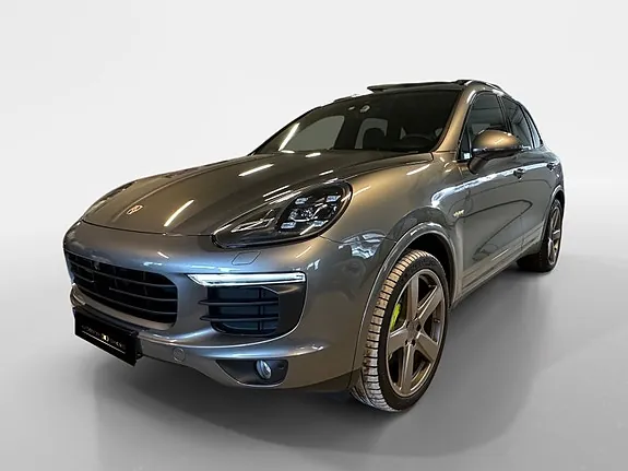 Porsche Cayenne S 2015 photo 3