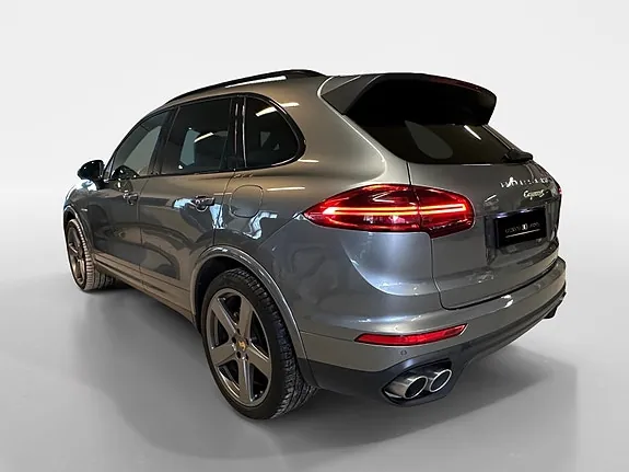 Porsche Cayenne S 2015 photo 5