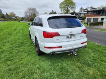Audi Q7 2012 photo 4
