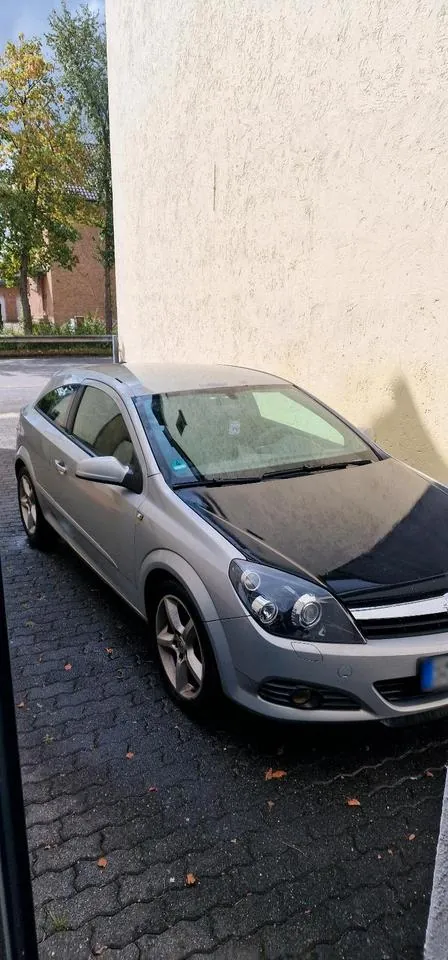 Opel Astra H Gtc