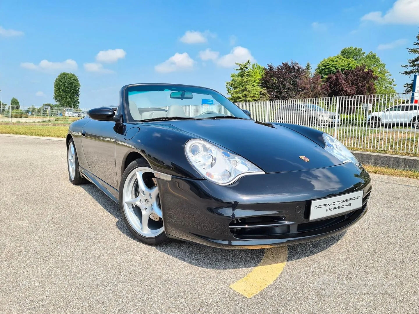 Porsche 911 2003 photo 2