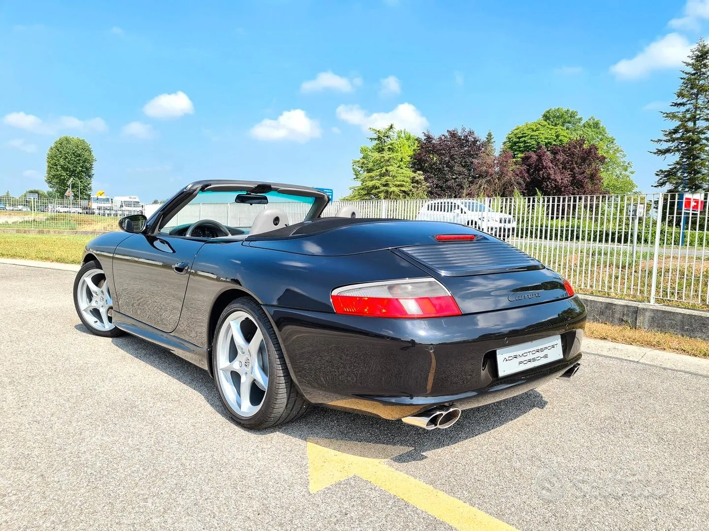 Porsche 911 2003 photo 3