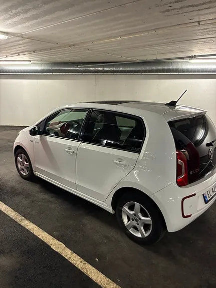 Volkswagen E-Up! 2015 photo 3