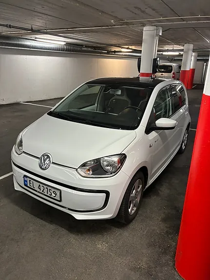 Volkswagen E-Up! 2015 photo 2