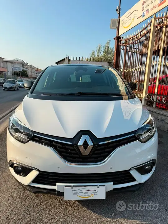 Renault Scenic 2018 photo 3