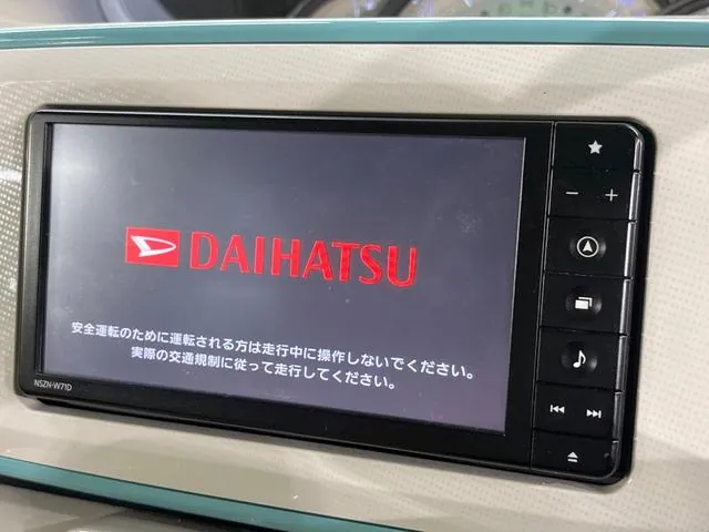 Daihatsu Mouve Canvas 2021 photo 3