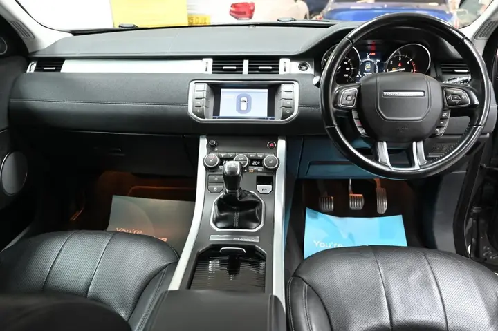 Land Rover Range Rover Evoque 2018 photo 3