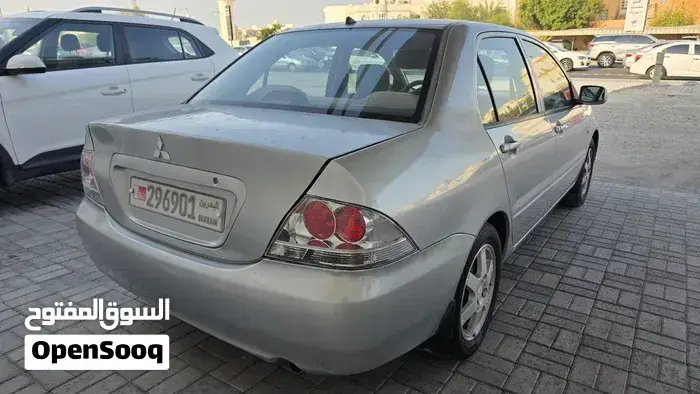 Mitsubishi Lancer 2008 photo 2