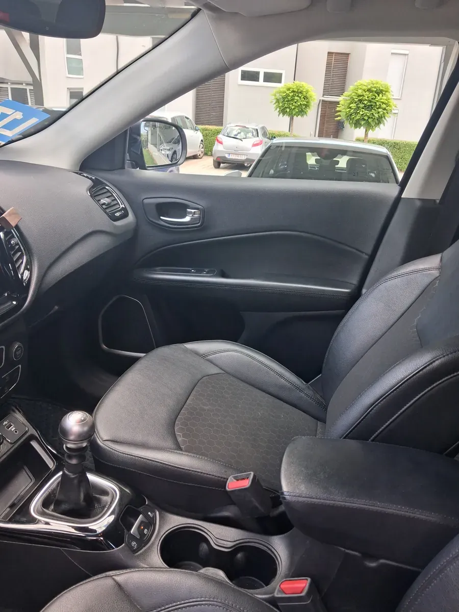 Jeep Compass 2022 photo 3