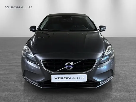 Volvo V40 2013 photo 2