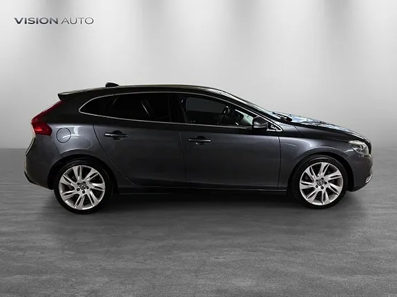 Volvo V40 2013 photo 4