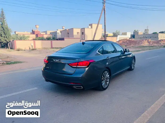Genesis G80 2017 photo 4