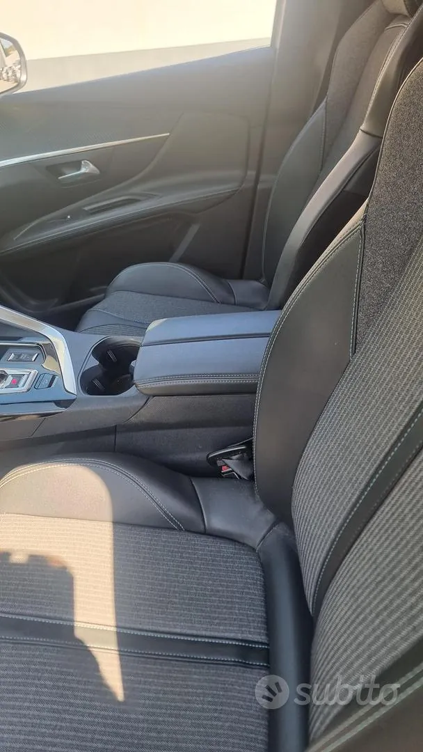 Peugeot 3008 2021 photo 4