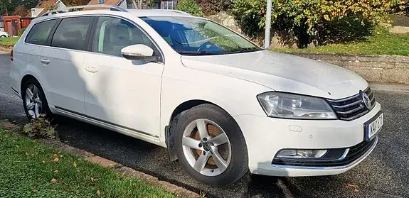 Volkswagen Passat 2014 photo 2