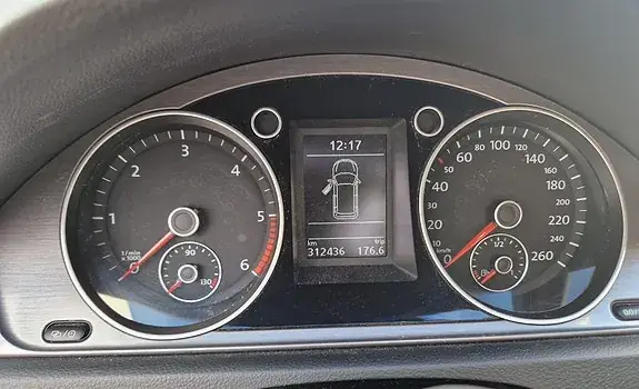 Volkswagen Passat 2014 photo 3