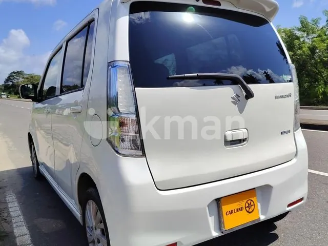 Suzuki Wagon R 2015 photo 3