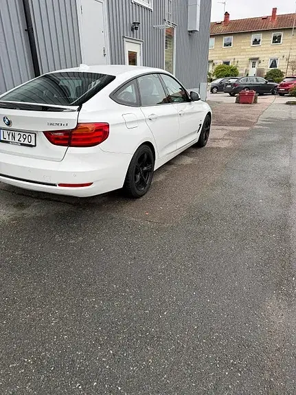 BMW 320D 2016 photo 3