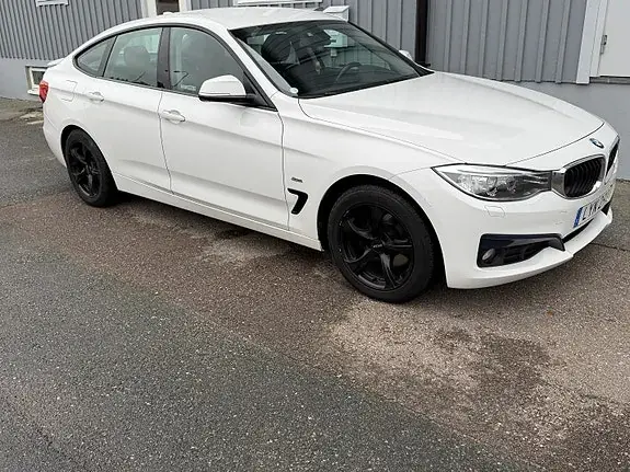 BMW 320D 2016 photo 5