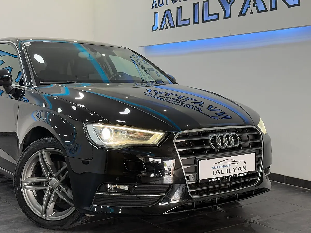 Audi A3 2015 photo 3
