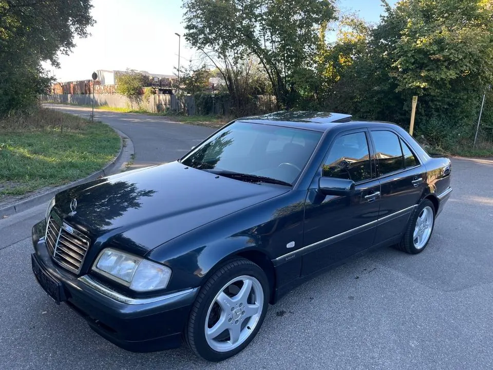 Mercedes-Benz C 180